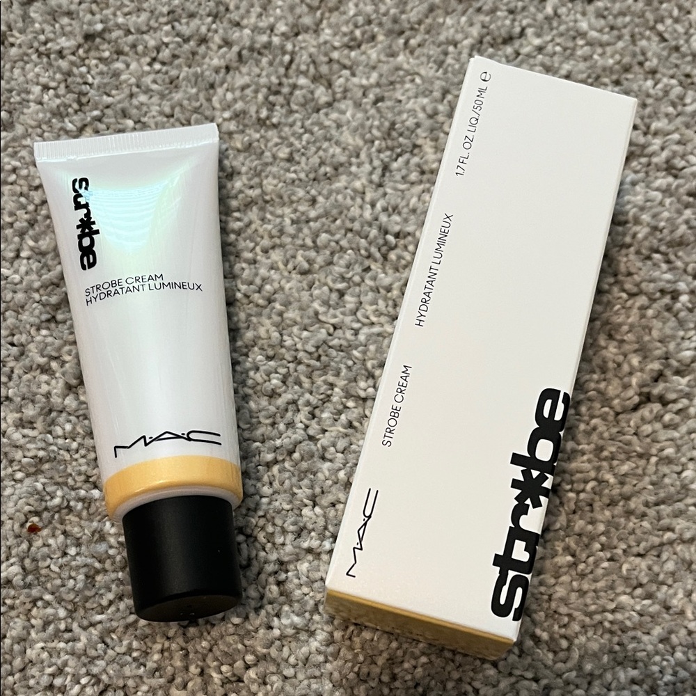 New MAC Cosmetics Strobe Cream - Goldlite Gold Lite Warm pearlescent gold Full